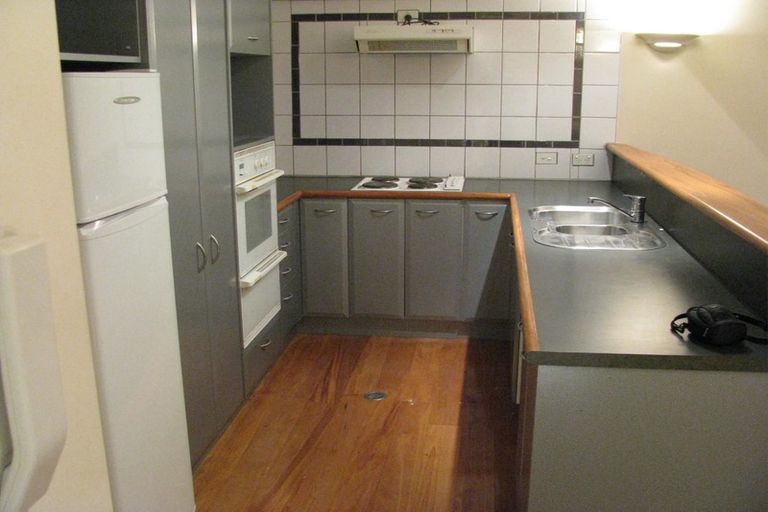 Photo of property in 23/60 Courtenay Place, Te Aro, Wellington, 6011