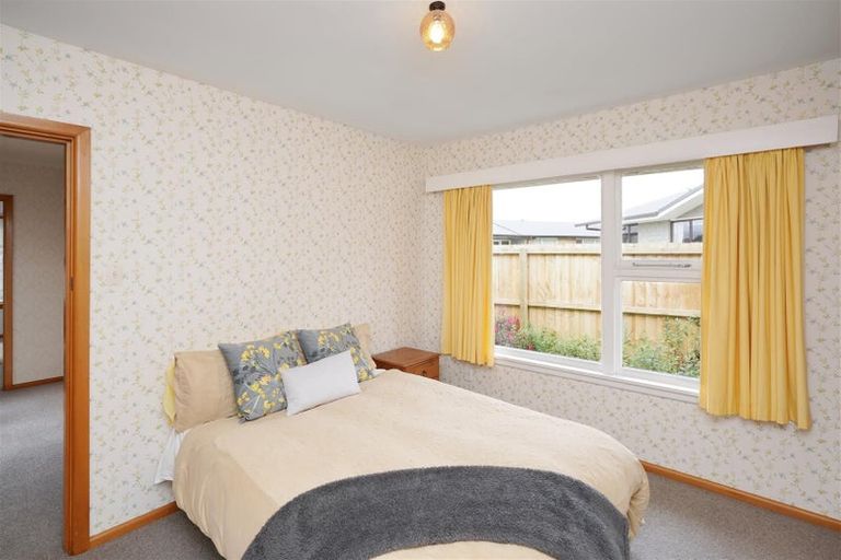 Photo of property in 25 Aileen Place, Upper Riccarton, Christchurch, 8041