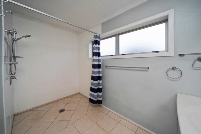 Photo of property in 135 Turuturu Road, Hawera, 4674