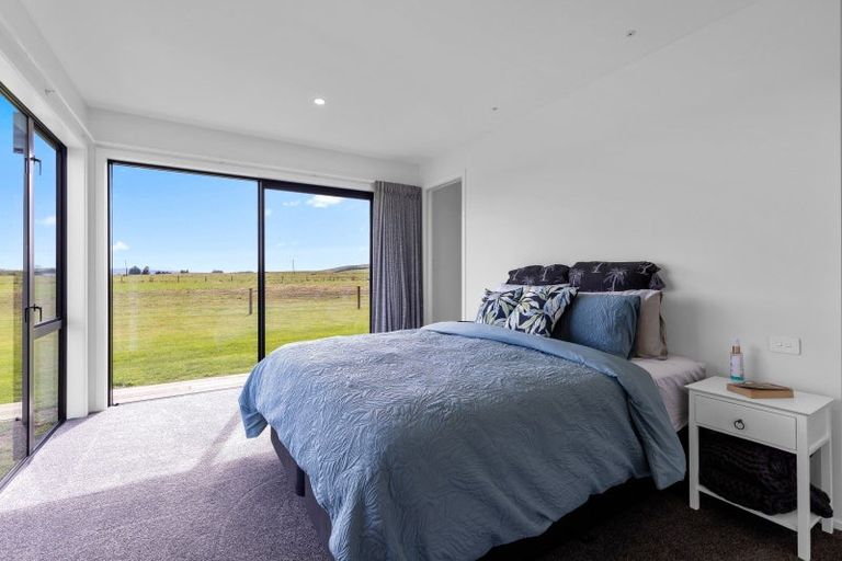 Photo of property in 299 Deans Road, Winton, 9782