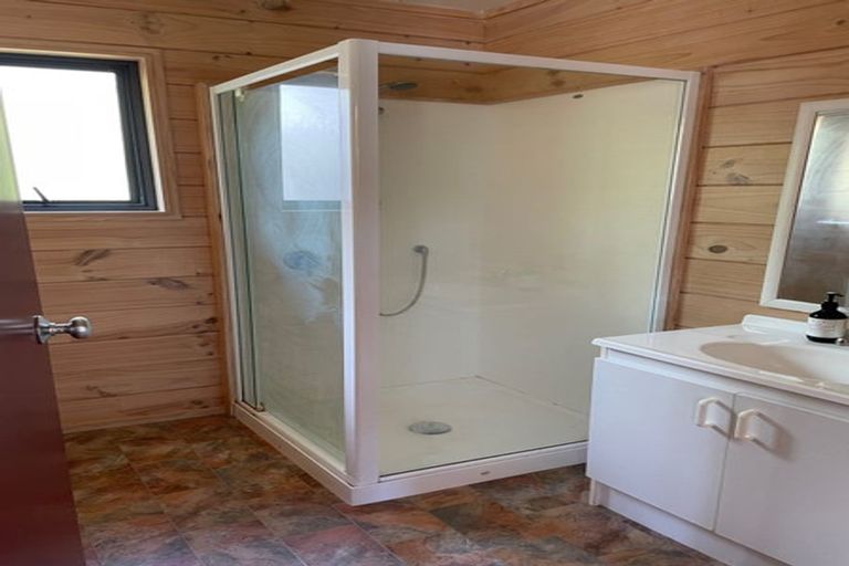 Photo of property in 2/58 Kinloch Road, Kinloch, Taupo, 3377