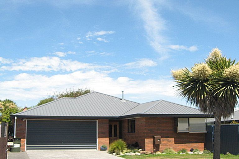 Photo of property in 2a Ballance Street, Waimairi Beach, Christchurch, 8083
