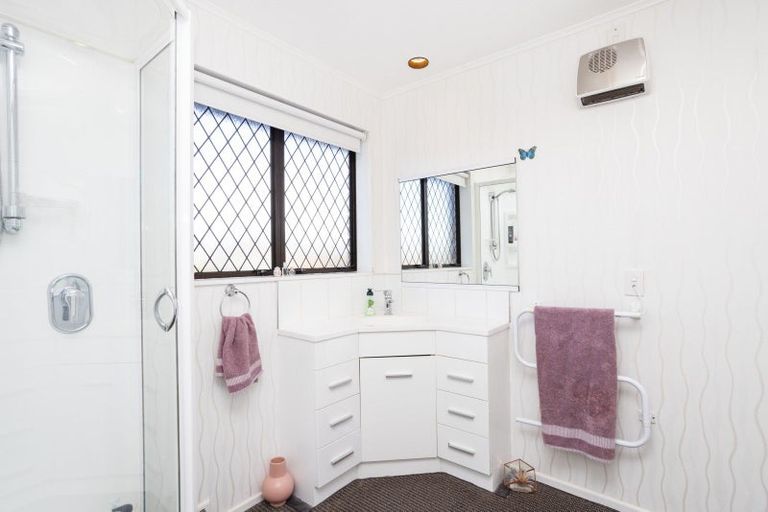 Photo of property in 44 Newcastle Street, Windsor, Invercargill, 9810