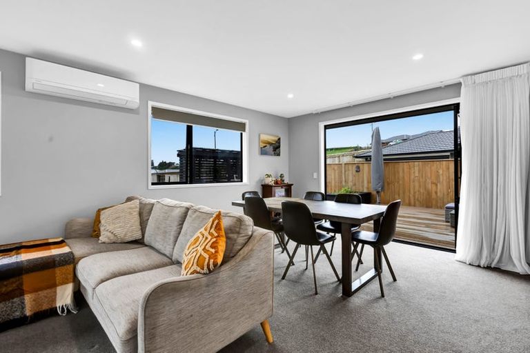 Photo of property in 3 Ruru Lane, Hurworth, New Plymouth, 4310