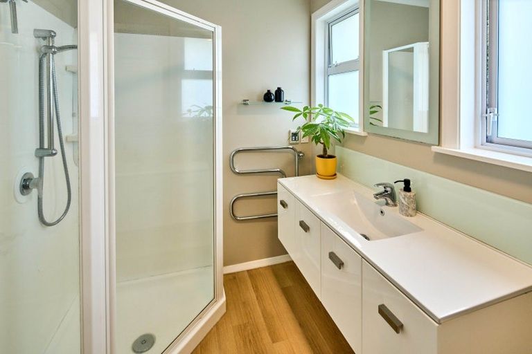 Photo of property in 14 Frederick Street, Avalon, Lower Hutt, 5011