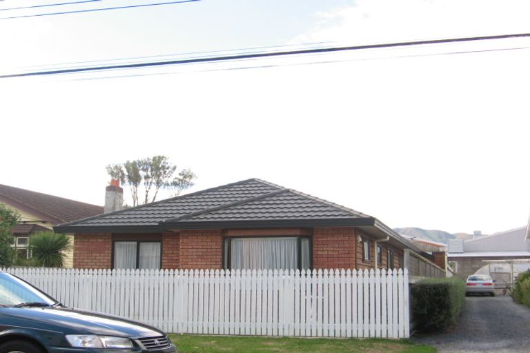 Photo of property in 28 Kensington Avenue, Petone, Lower Hutt, 5012