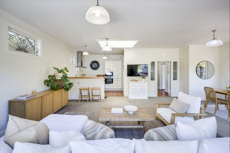 Photo of property in 14 Hall Street, Napier South, Napier, 4110