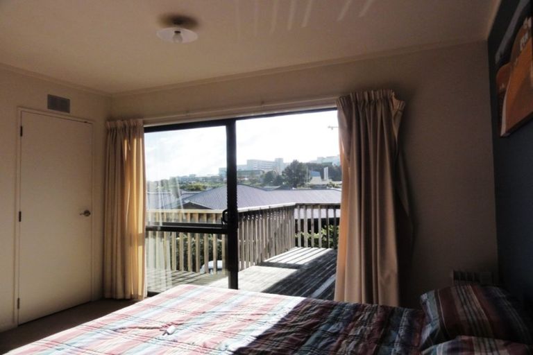 Photo of property in 35 Jones Crescent, Melville, Hamilton, 3206