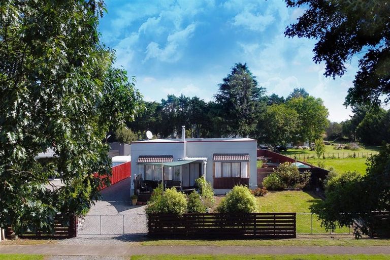 Photo of property in 15a Sydney Street, Takapau, 4203