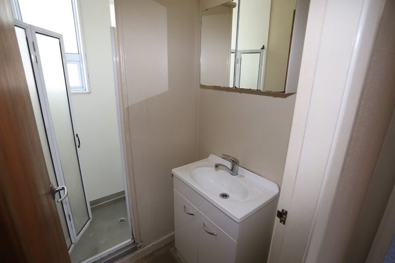 Photo of property in 126 Waimairi Road, Ilam, Christchurch, 8041