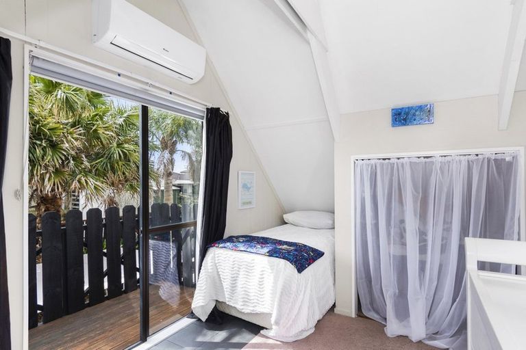 Photo of property in 34 Percy Road, Papamoa Beach, Papamoa, 3118