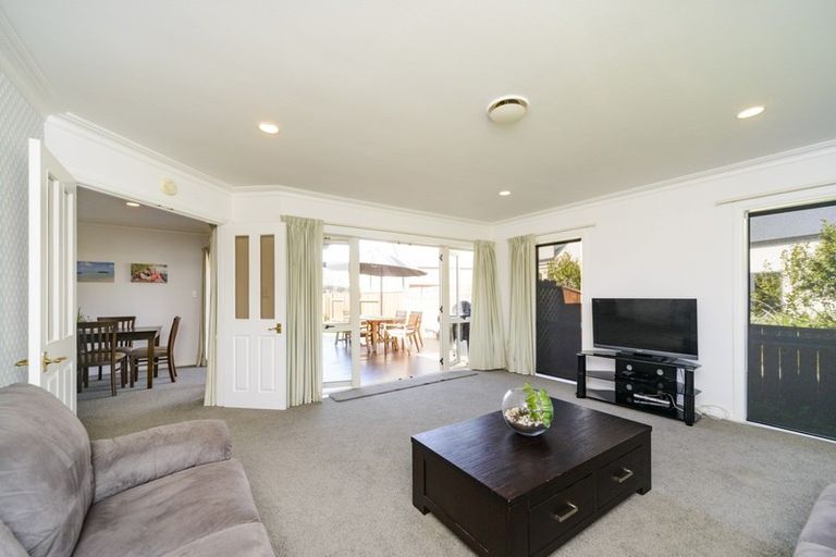 Photo of property in 15 Flemington Lane, Awapuni, Palmerston North, 4412
