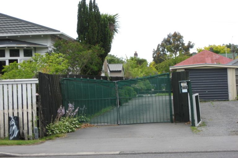 Photo of property in 646a Barbadoes Street, Edgeware, Christchurch, 8013