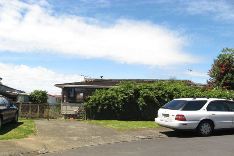 Photo of property in 6 Lawford Place, Mangere, Auckland, 2022