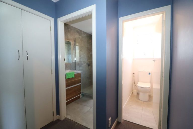 Photo of property in 1/41 Pomaria Road, Henderson, Auckland, 0610