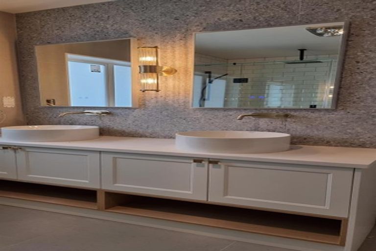 Photo of property in 135 Ormonde Drive, Silverdale, 0932