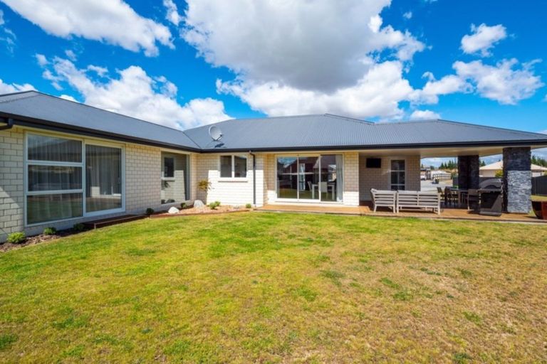 Photo of property in 1 Penstock Place, Twizel, 7901