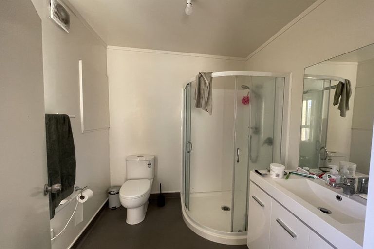 Photo of property in 15 Pembroke Road, Northland, Wellington, 6012