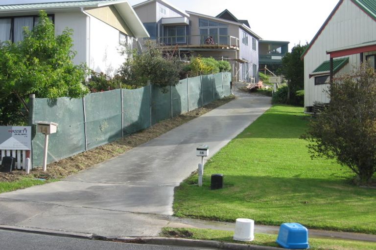 Photo of property in 16 Aurora Avenue, Snells Beach, 0920