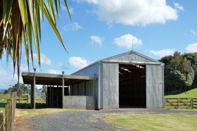 Photo of property in 93 Uretiti Road, Waipu, 0582