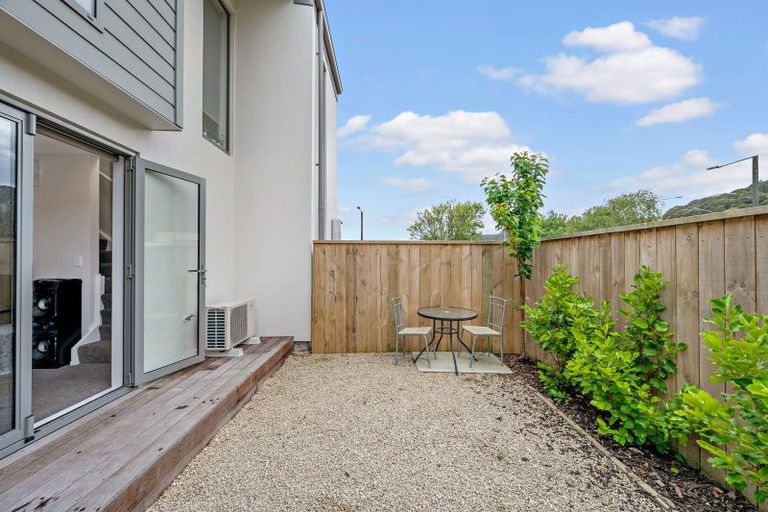 Photo of property in 2/5 Taine Street, Taita, Lower Hutt, 5011