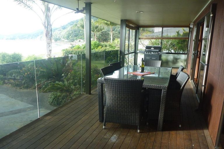 Photo of property in 304 Thames Coast Sh25 Road, Thornton Bay, Thames, 3575