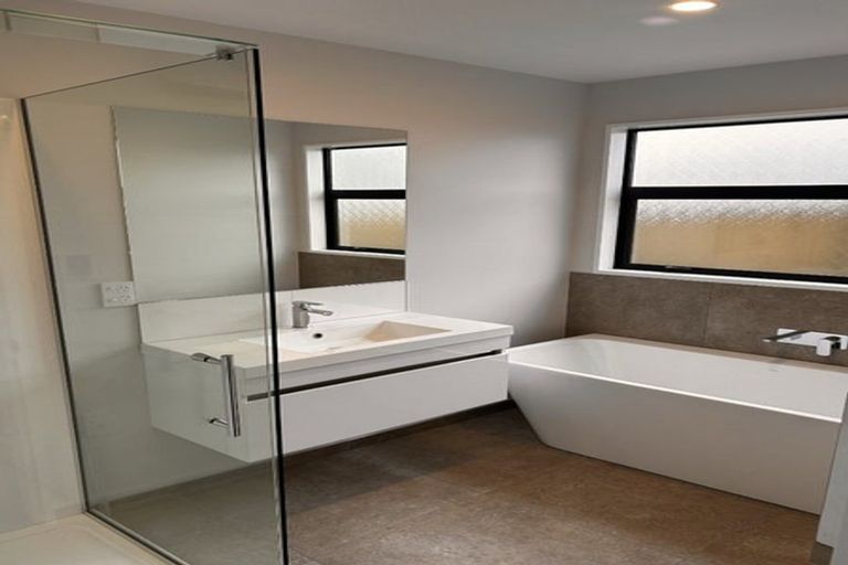 Photo of property in 20 Borthwick Street, Belfast, Christchurch, 8051