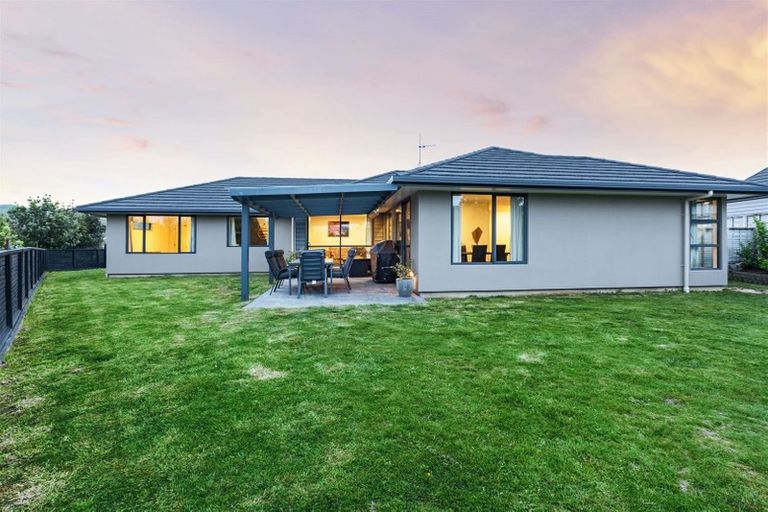 Photo of property in 55 Nelson Avenue, Aotea, Porirua, 5024