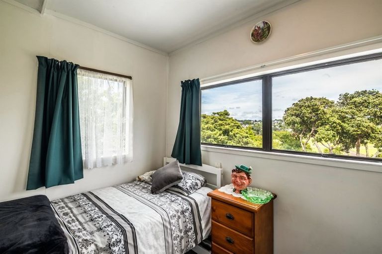 Photo of property in 15 Bonita Avenue, Stanmore Bay, Whangaparaoa, 0932