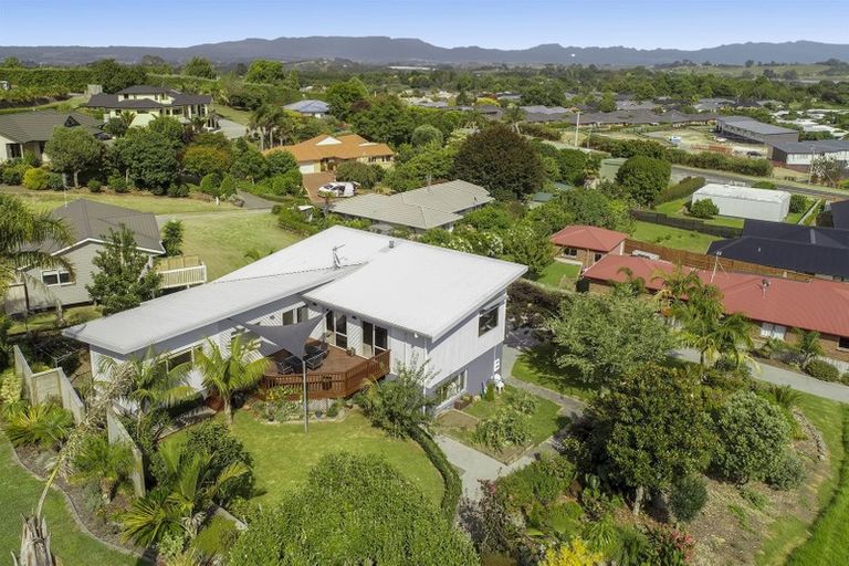 Photo of property in 8 Mckenna Lane, Omokoroa, 3114