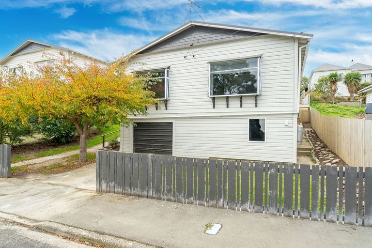 Photo of property in 32 Bernard Street, Kenmure, Dunedin, 9011