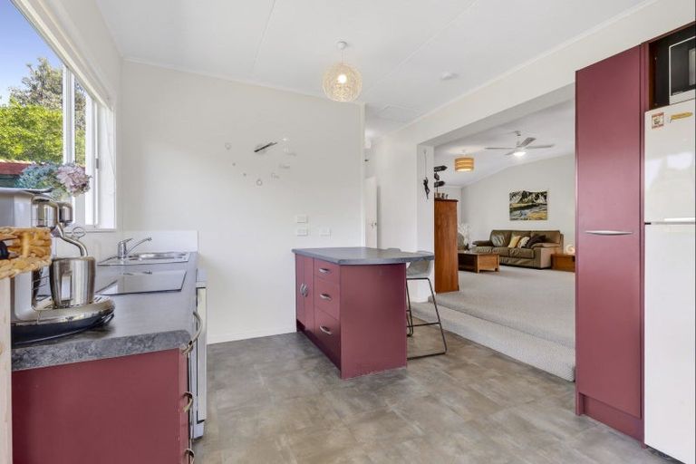 Photo of property in 776 Abel Tasman Drive, Pohara, Takaka, 7183