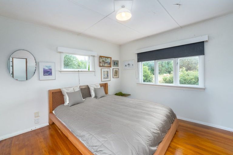 Photo of property in 77 Taumata Island Road, Taumata Island, Carterton, 5792