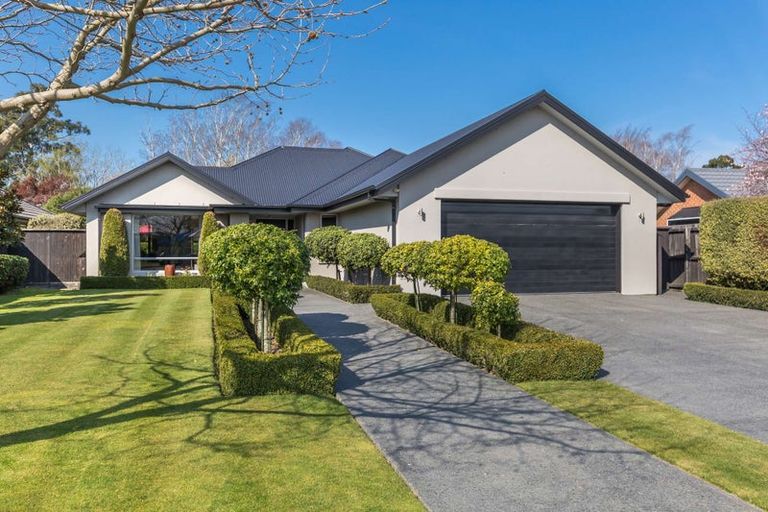 Photo of property in 6 Heathridge Place, Lincoln, 7608