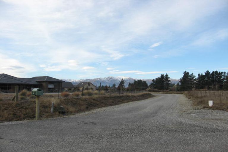 Photo of property in 21 Old Racecourse Road, Albert Town, Wanaka, 9305