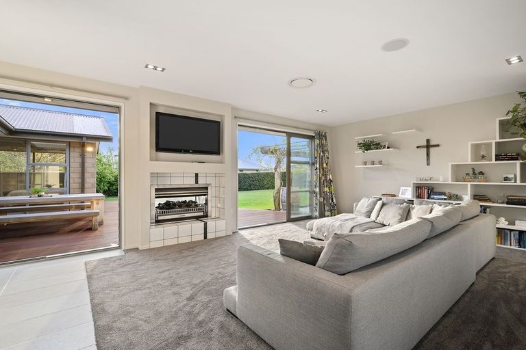 Photo of property in 19 Beaumont Drive, Rolleston, 7614