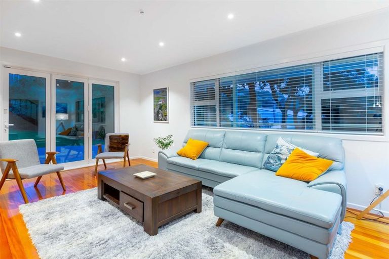 Photo of property in 5 Spey Place, Papakowhai, Porirua, 5024