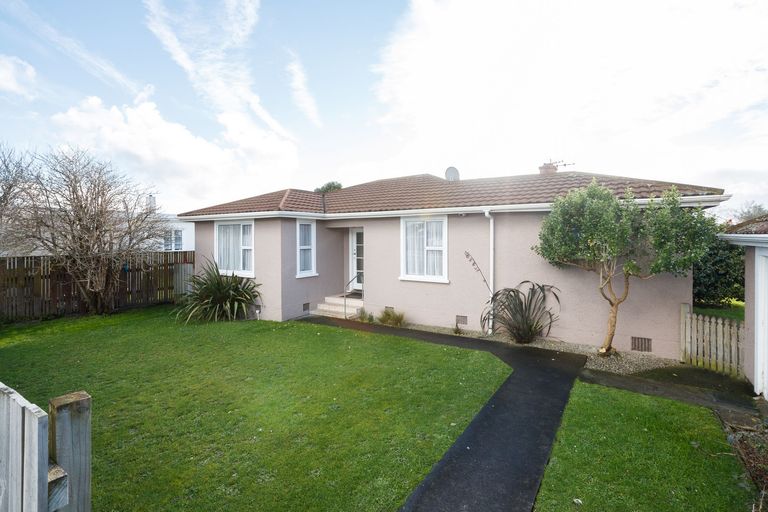 Photo of property in 87 Ferguson Street, West End, Palmerston North, 4412