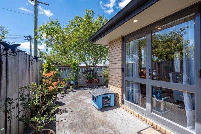 Photo of property in 12a Paterson Street, Frankton, Hamilton, 3204