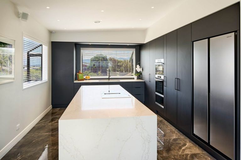 Photo of property in 3 The Palms, Raumati Beach, Paraparaumu, 5032