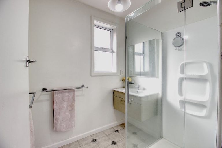 Photo of property in 38 Evesham Crescent, Spreydon, Christchurch, 8024