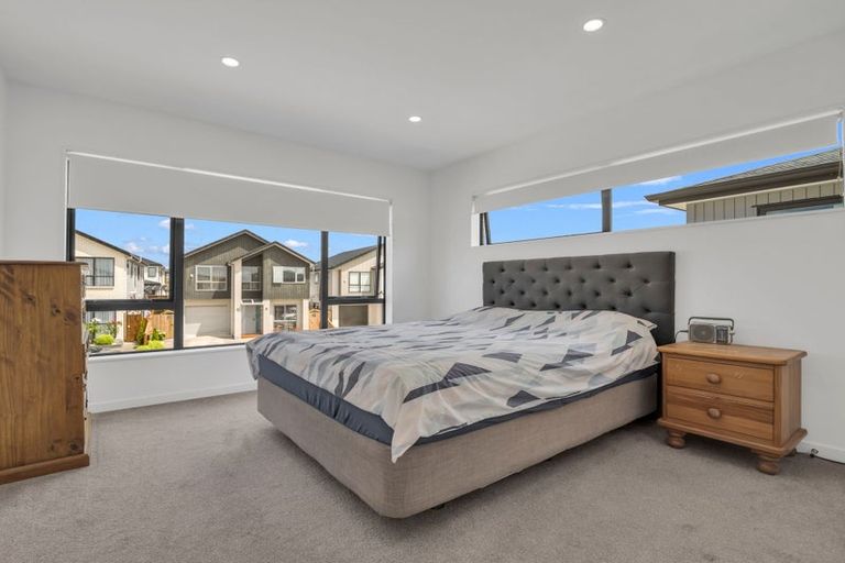 Photo of property in 9 Puruatanga Drive, Flat Bush, Auckland, 2019