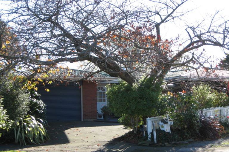 Photo of property in 23 Renwick Place, Hillmorton, Christchurch, 8025