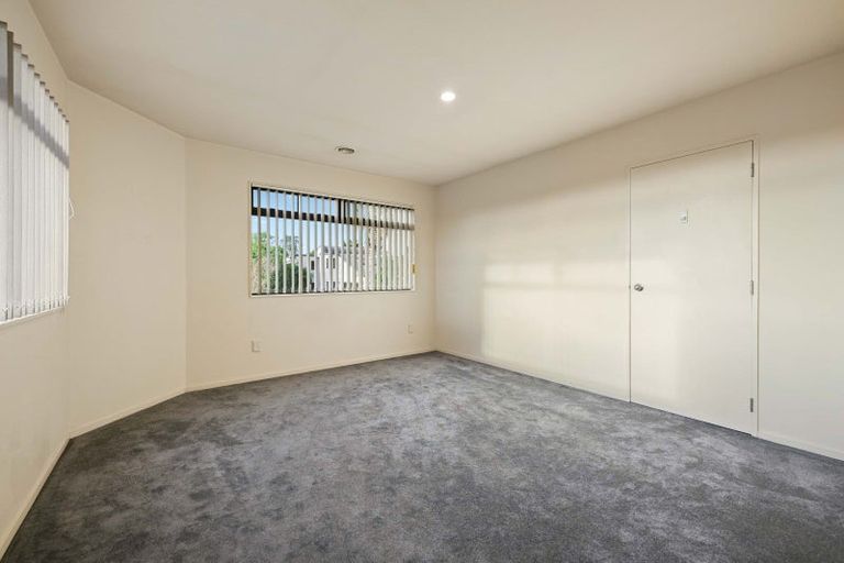 Photo of property in 6 Cadman Court, Rototuna, Hamilton, 3210