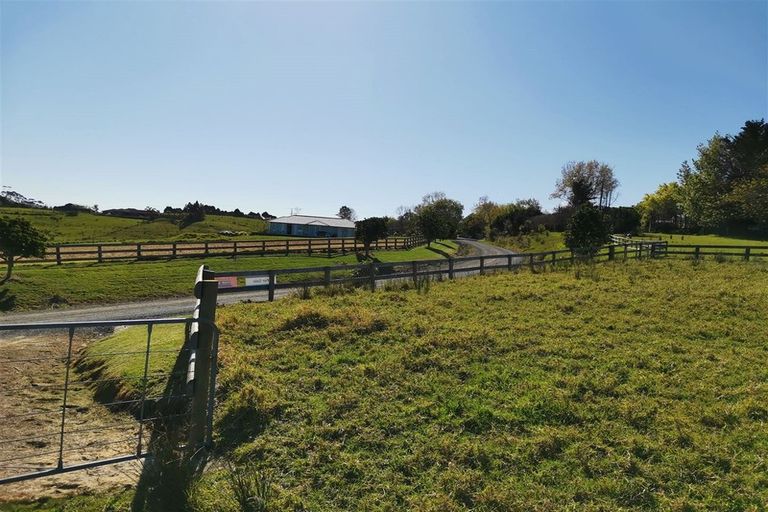 Photo of property in 33 Wairangi Road, Kerikeri, 0294