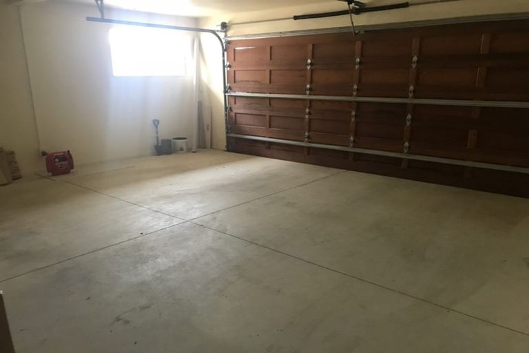 Photo of property in 75 Onetaunga Road, Chatswood, Auckland, 0626