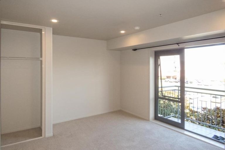 Photo of property in 2c/10 Crown Lynn Place, New Lynn, Auckland, 0600