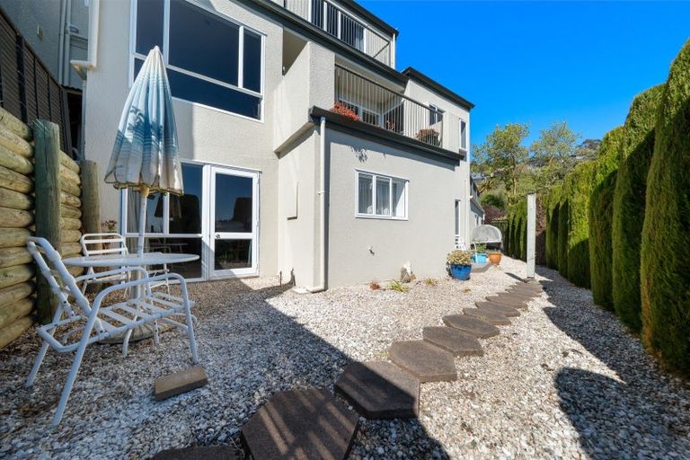 Photo of property in 2 Iles Lane, Cashmere, Christchurch, 8022