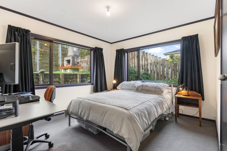 Photo of property in 38 Montgomery Avenue, Karori, Wellington, 6012