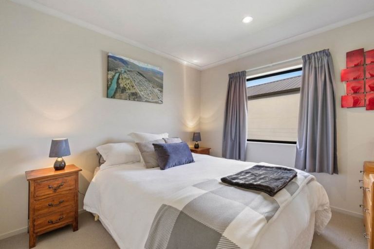 Photo of property in 23 Albert Drive, Clyde, 9330